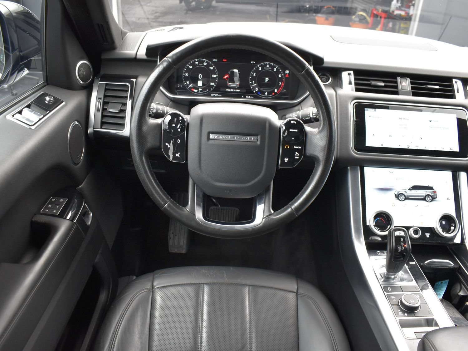 Used 2019 Fuji White Land Rover HSE image 17