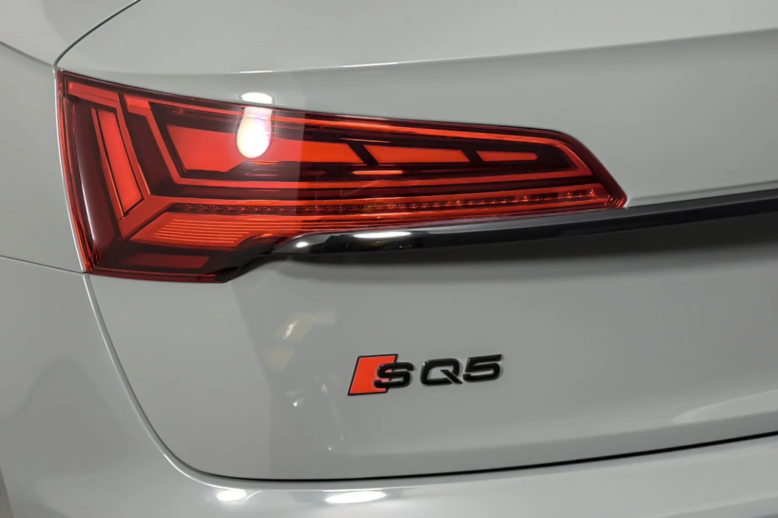 Used 2022 Quantum Gray Audi Premium Plus 3.0 TFSI quattro image 26