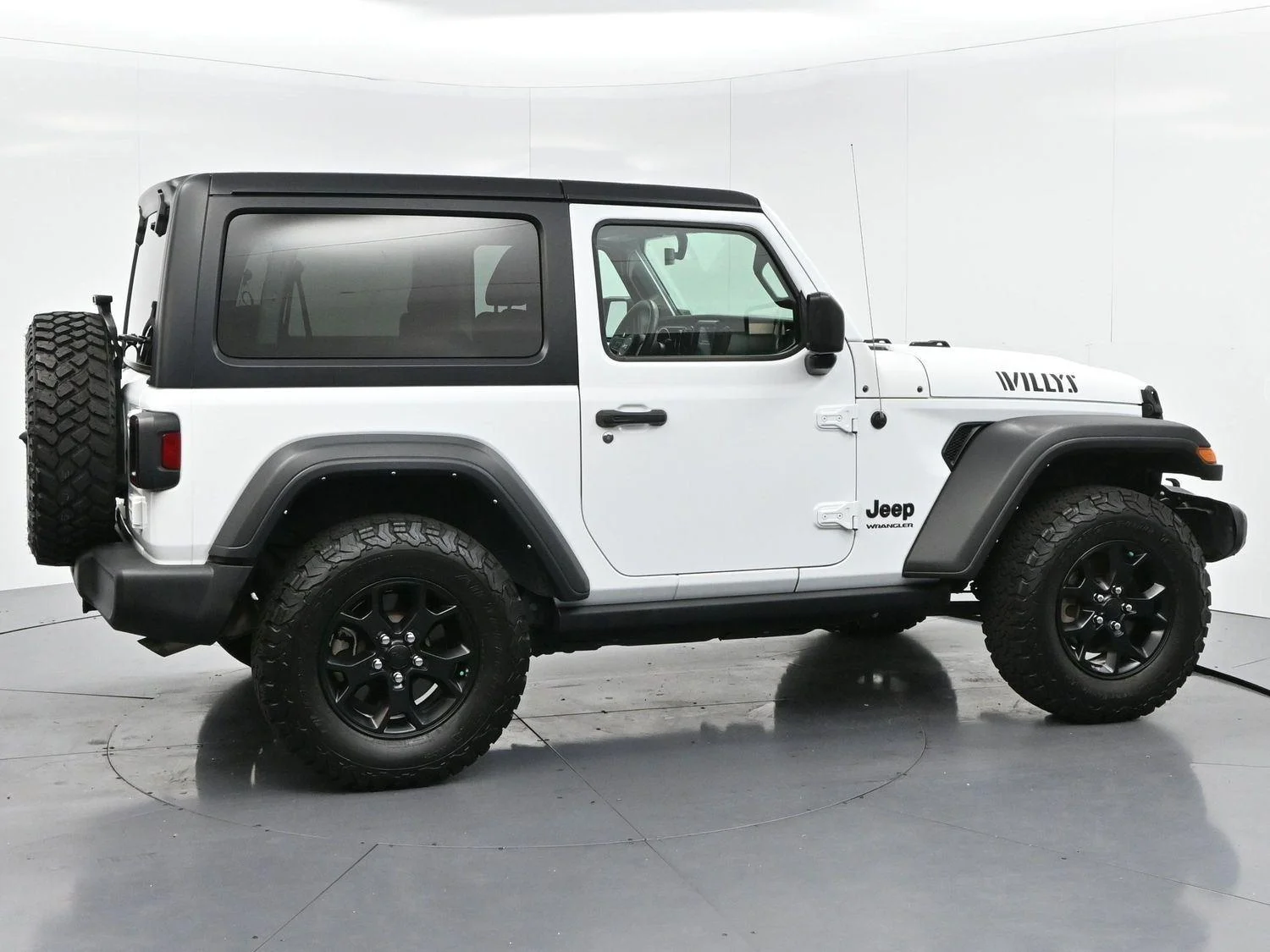 Used 2022 Bright White Clearcoat Jeep Willys image 8