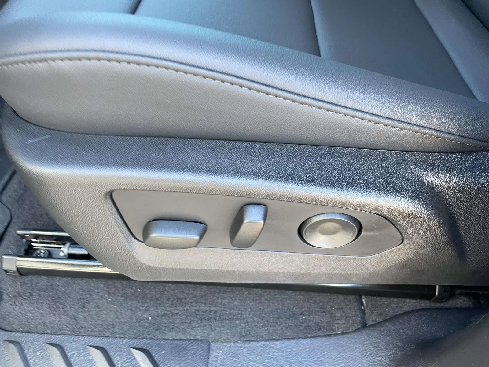 New 2026 Black Chevrolet Trail Boss image 19