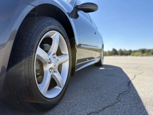 Used 2005  Nissan 3.5 SE image 14