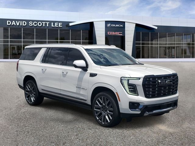 2025 GMC Yukon Denali Ultimate AWD's photo