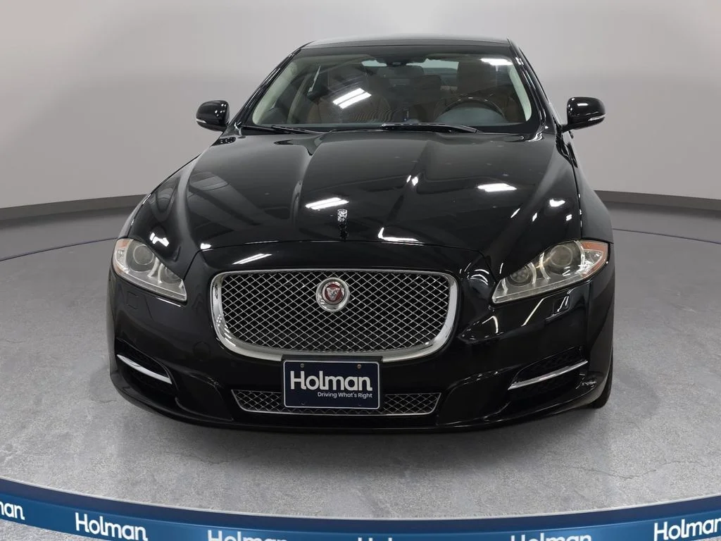 Used 2014 Ebony Jaguar XJL Portfolio image 3