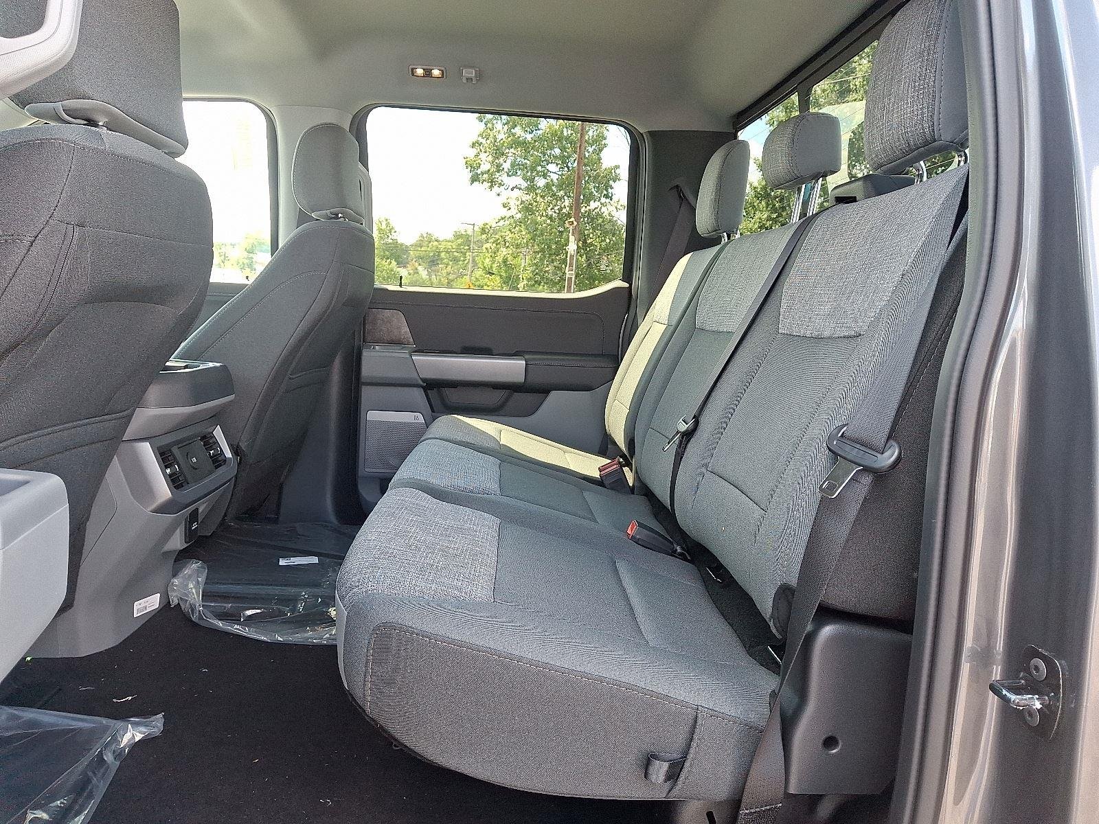 2026 Ford F-250 Super Duty XLT - Photo 8