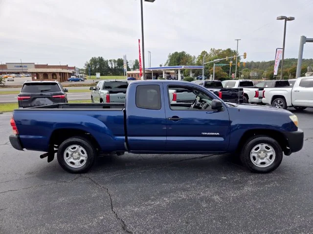 Used 2007 Blue Toyota  image 10
