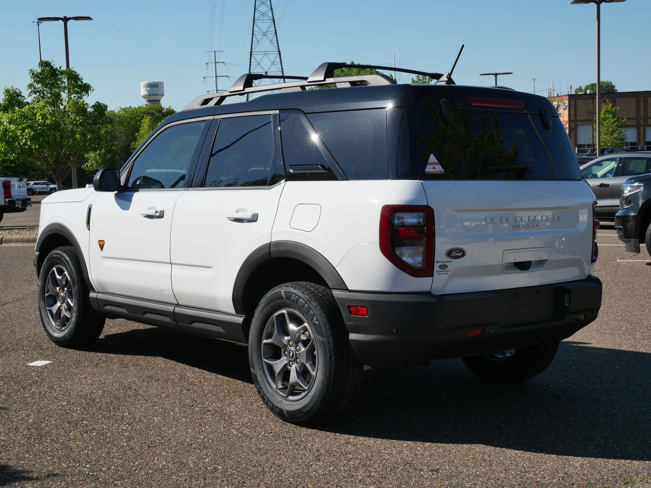 Certified Used 2023 Oxford White Ford Badlands image 4