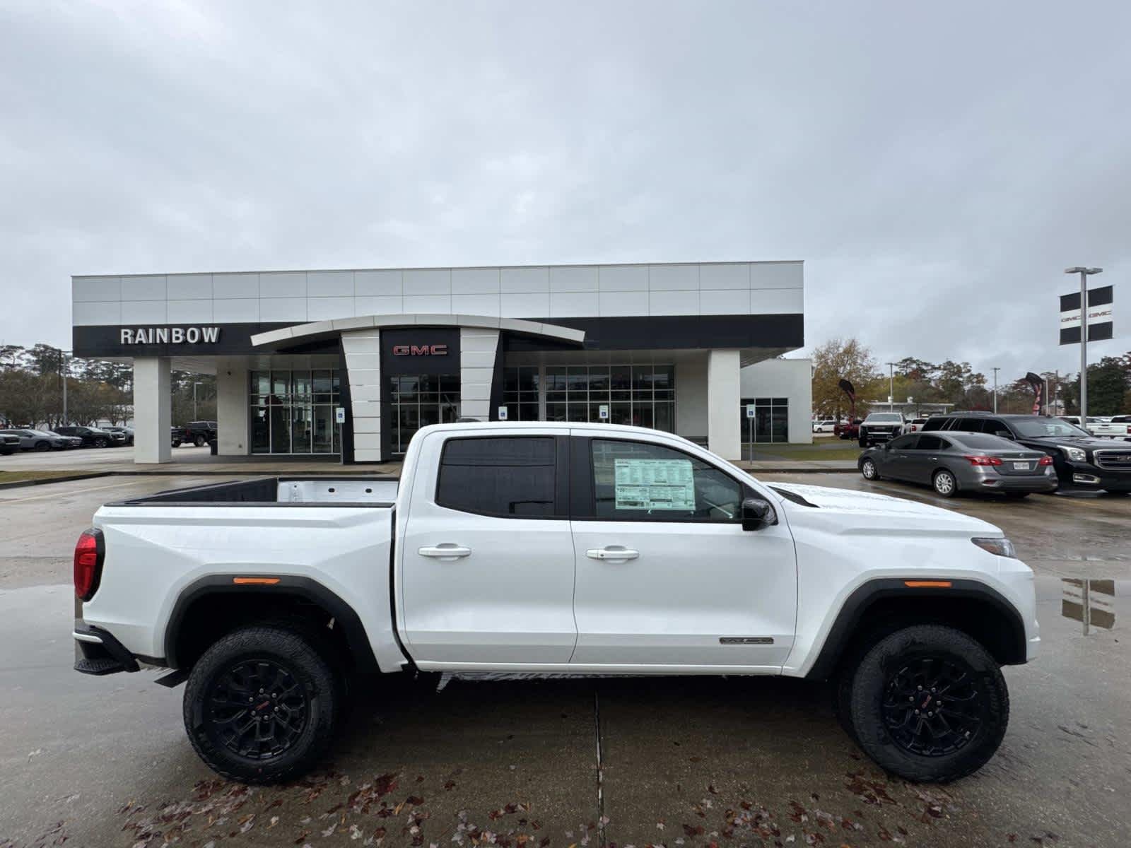 2026 GMC Canyon 2WD Elevation Crew Cab Short Box's photo