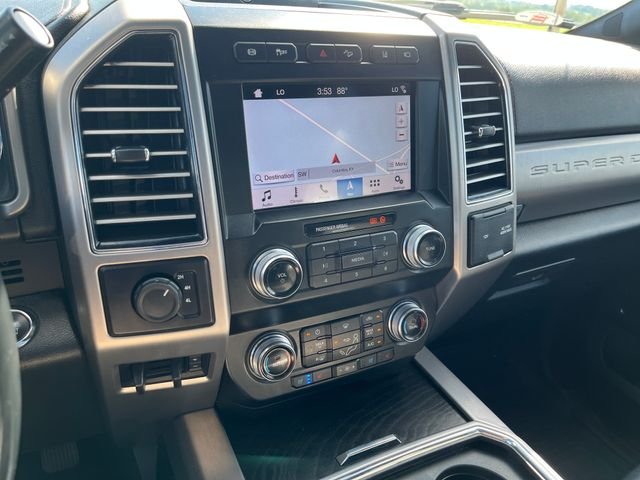 Used 2019 White Ford Platinum image 18