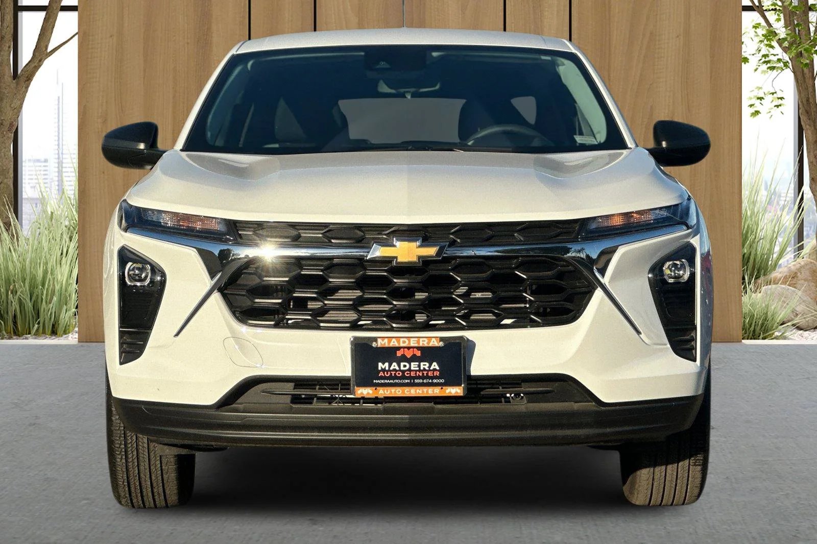 Used 2026 Summit White Chevrolet LS image 9