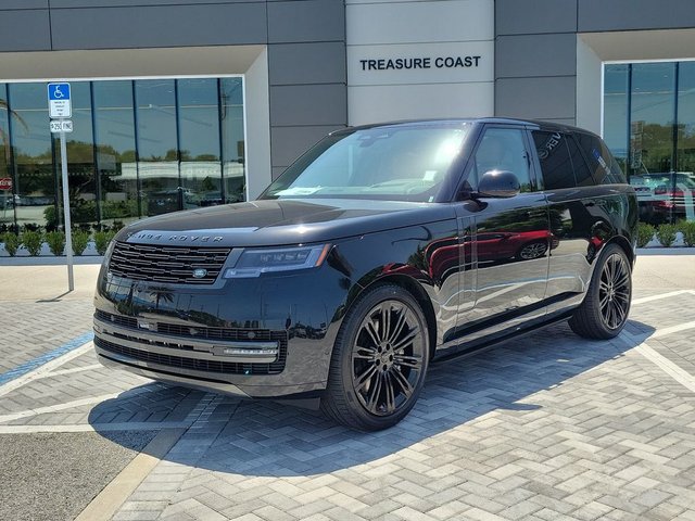 2026 Land Rover Range Rover SE