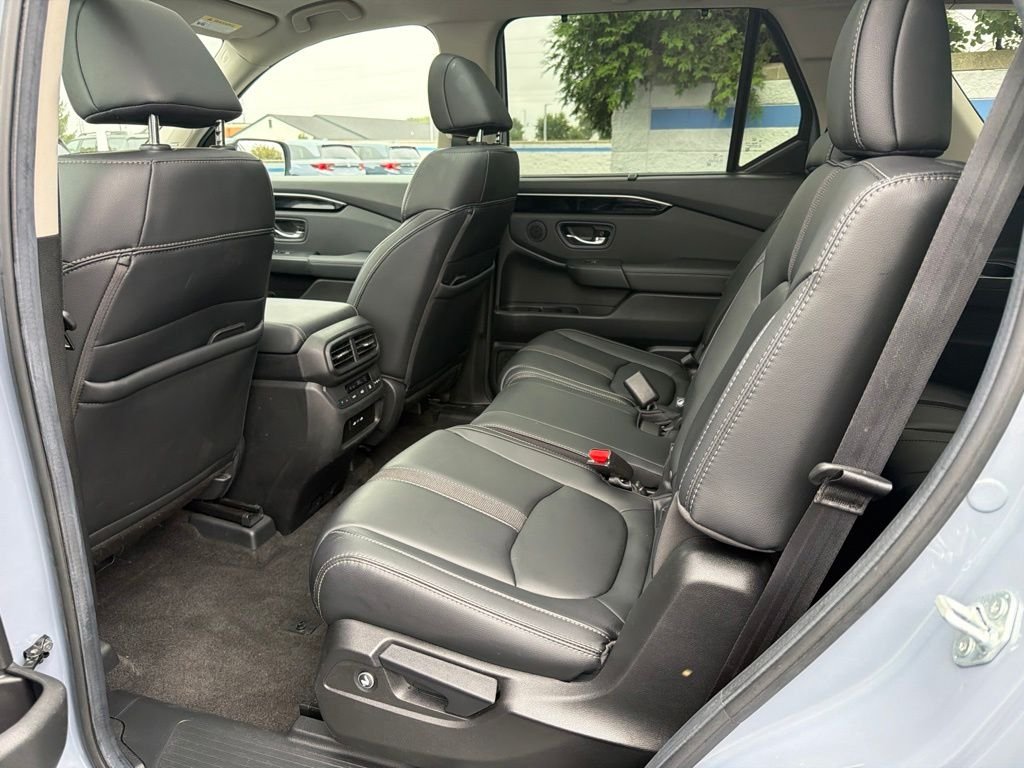 2025 Honda Pilot Touring - Photo 19