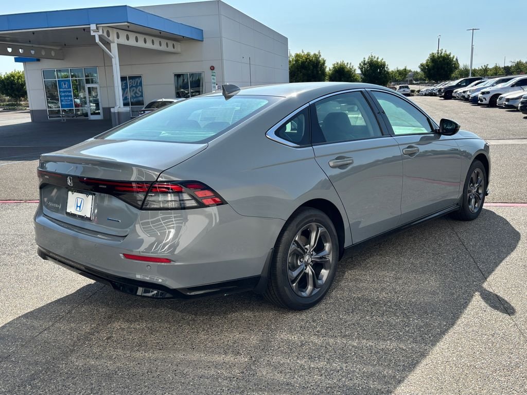 New 2026 Urban Gray Pearl Honda EX-L image 5