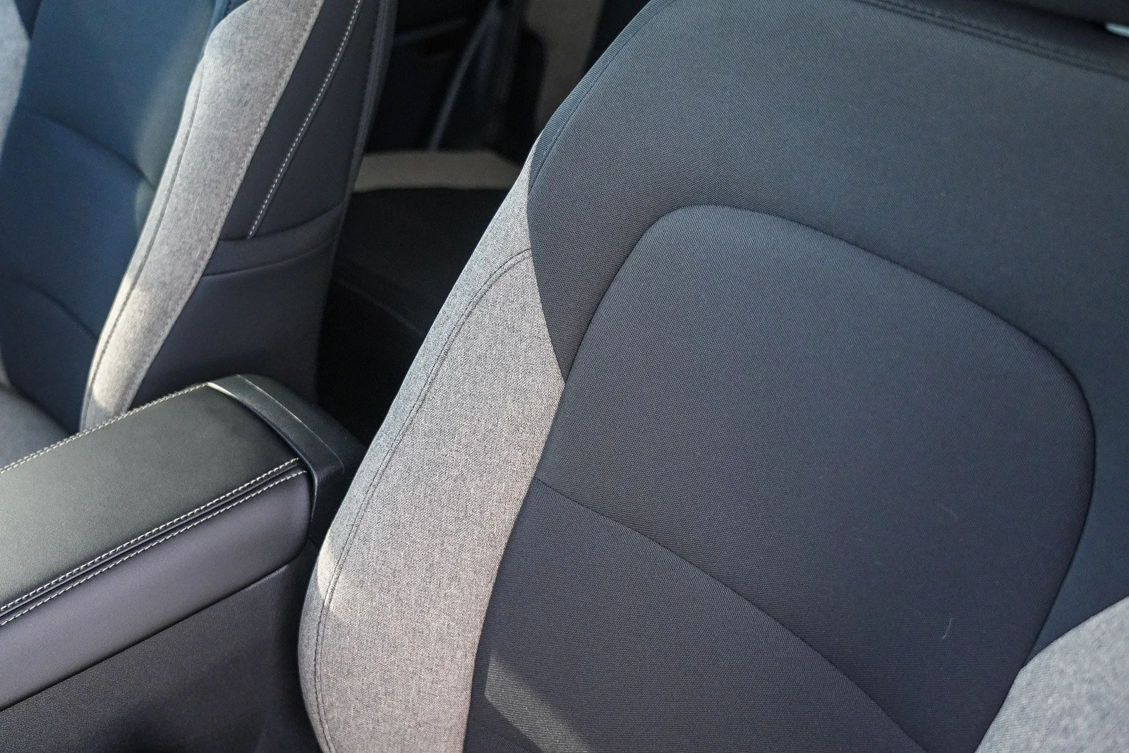 New 2026 Carbonized Gray Metallic Ford Big Bend® image 26