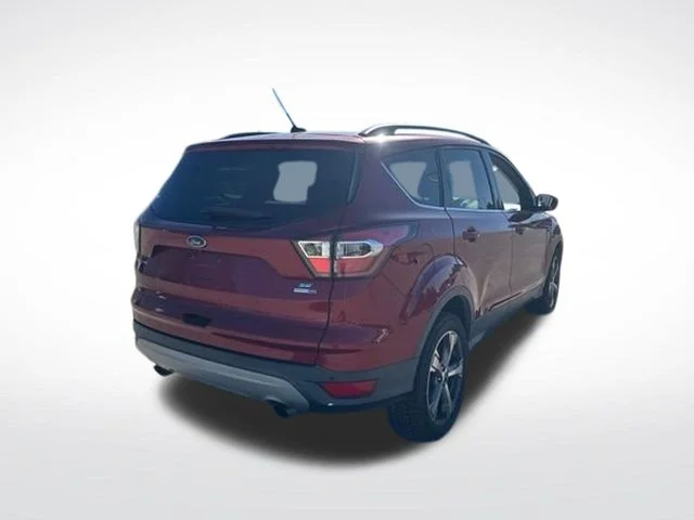 Used 2017 Ruby Red Metallic Ford SE image 5