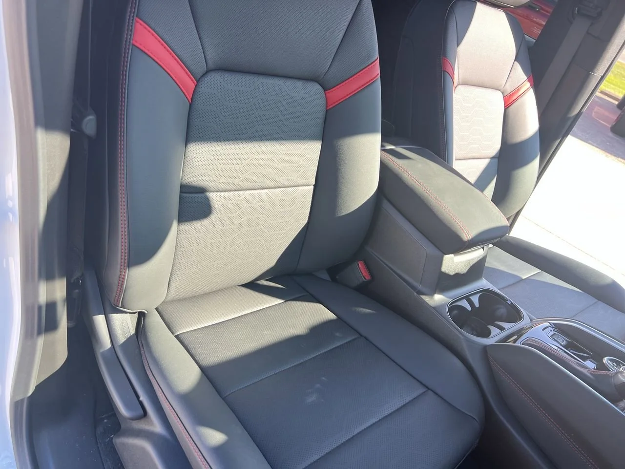 2026 Chevrolet Colorado Z71 - Photo 28