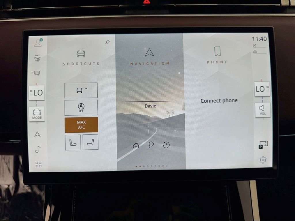 New 2026 Borasco Grey Land Rover Dynamic SE image 15