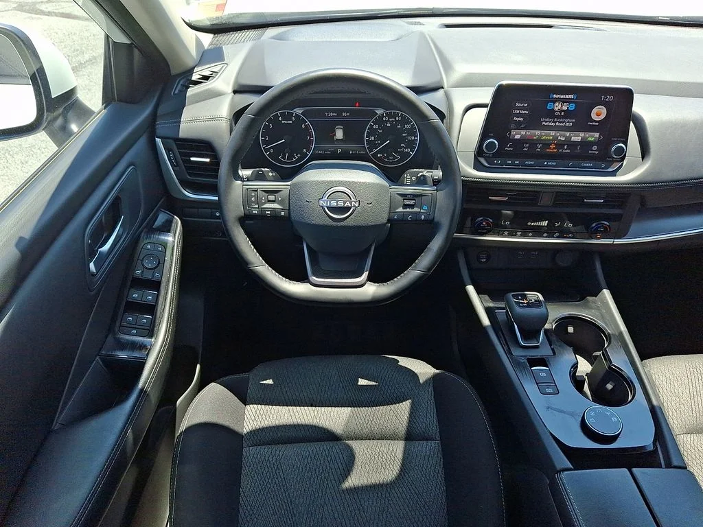 Used 2025 White Nissan SV image 11