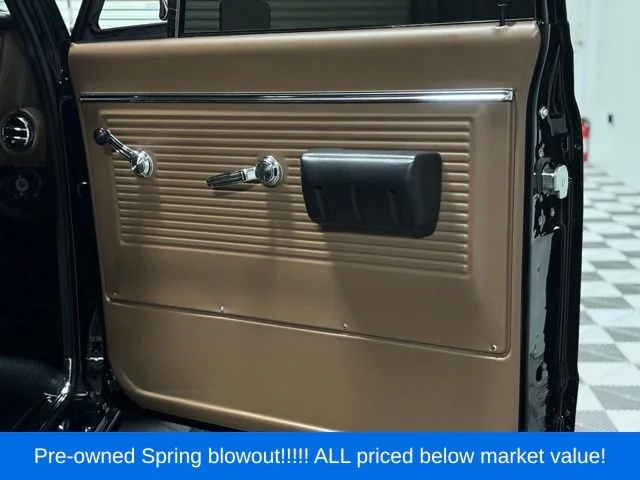 Used 1970 Black Chevrolet Silverado image 19