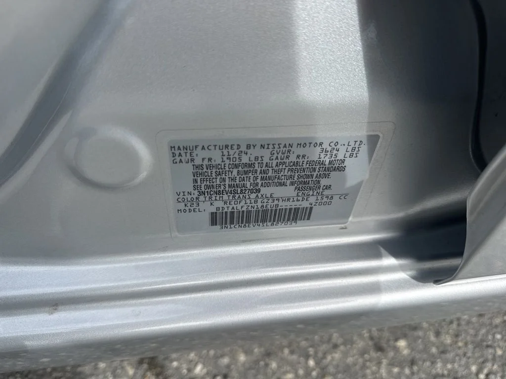 Used 2025 Silver Nissan 1.6 SV image 31
