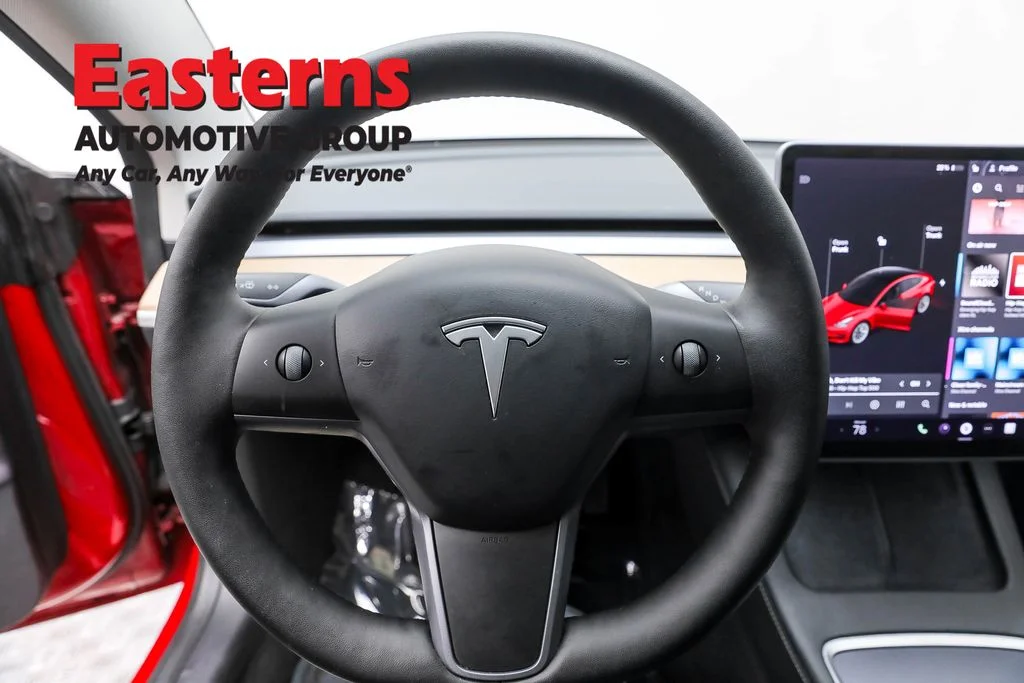 Used 2021 Red Tesla Long Range image 10