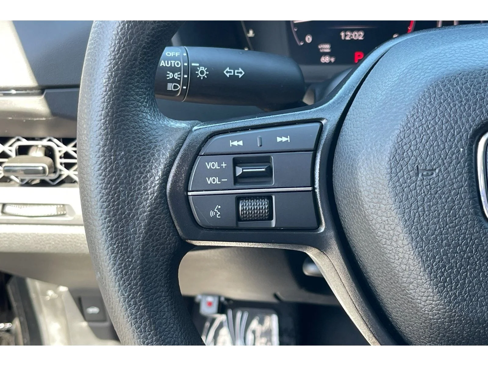 Used 2024 Crystal Black Pearl Honda LX image 33