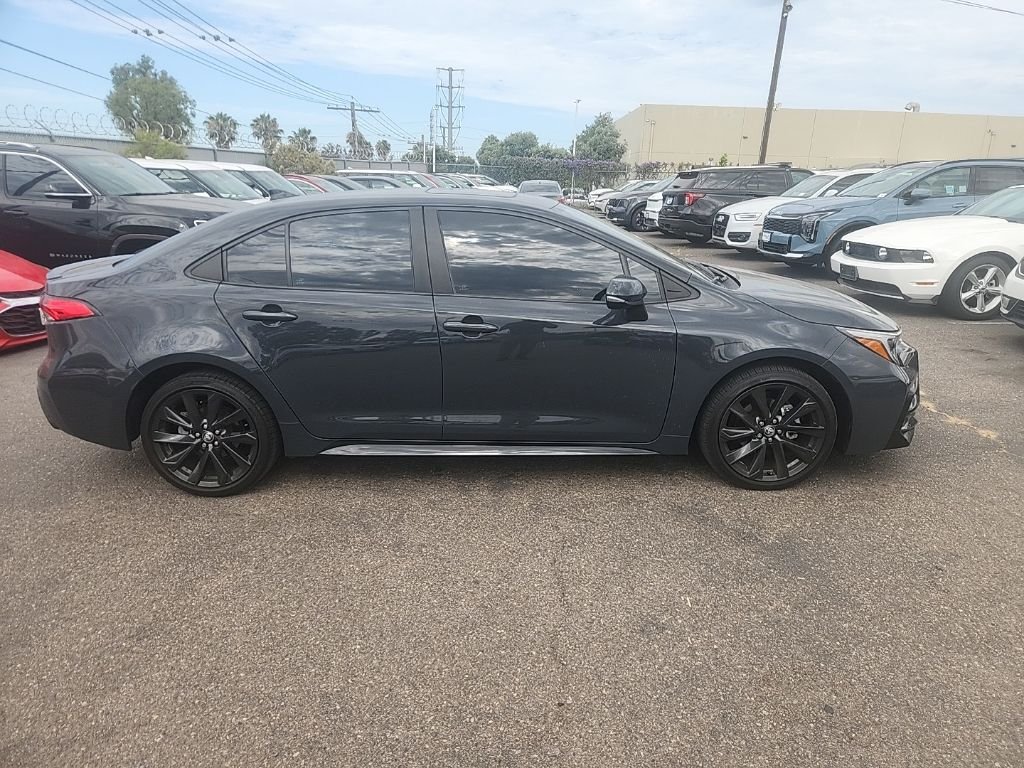 Used 2023  Toyota SE image 17