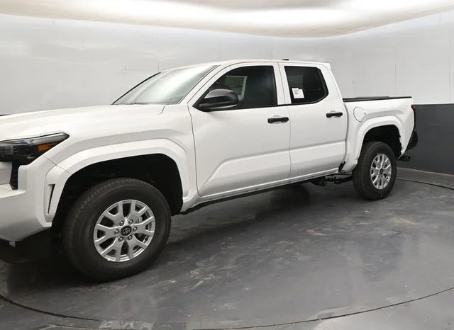 New 2026 Ice Cap Toyota  SR image 4