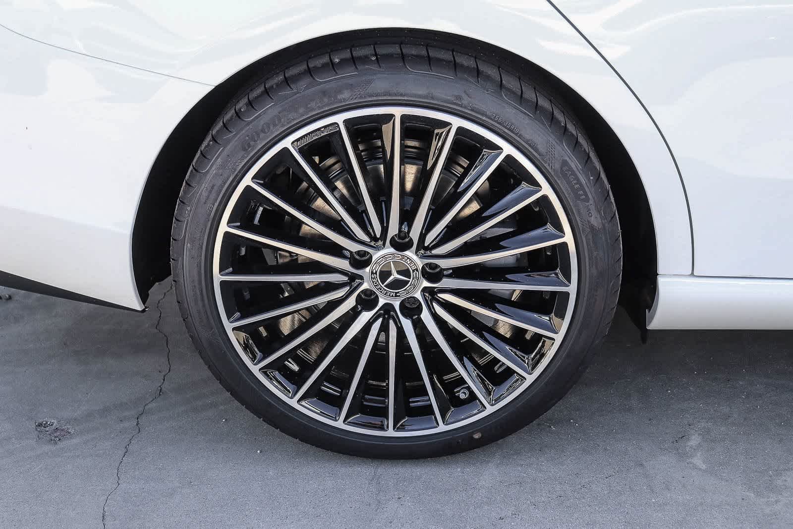 New 2026 Polar White Mercedes-Benz C 300 image 10