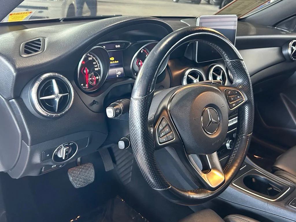 Used 2019 Red Mercedes-Benz CLA 250 image 18