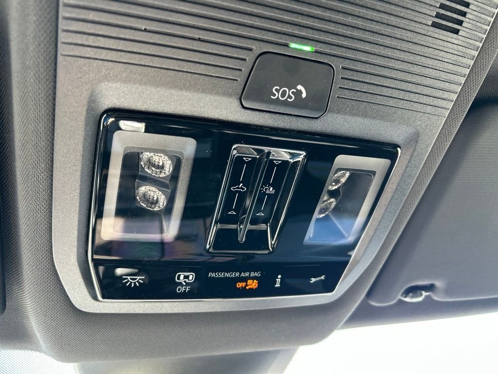 New 2026 Blue Volkswagen 2.0T SE w/Technology image 42