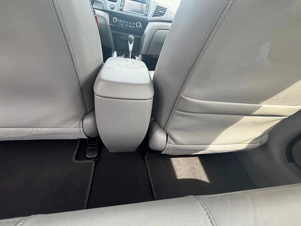 Used 2012  Honda EX-L image 17