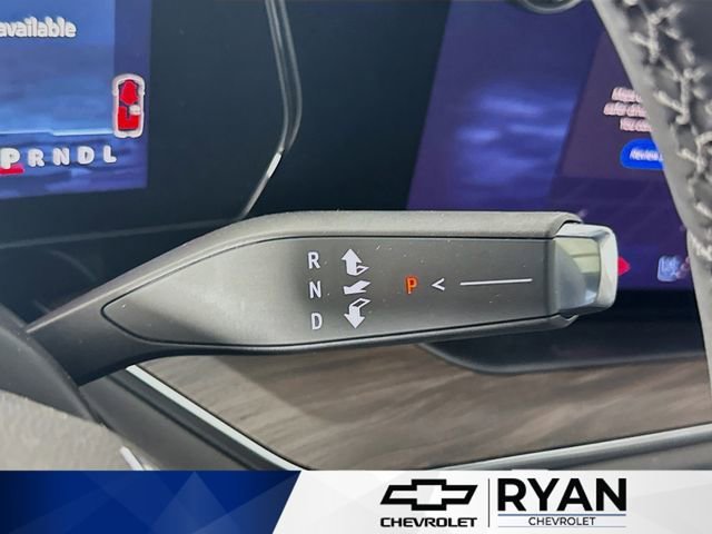 2026 Chevrolet Suburban Premier - Photo 17