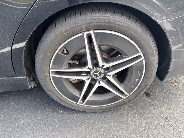 Used 2023 Black Mercedes-Benz C 300 image 11