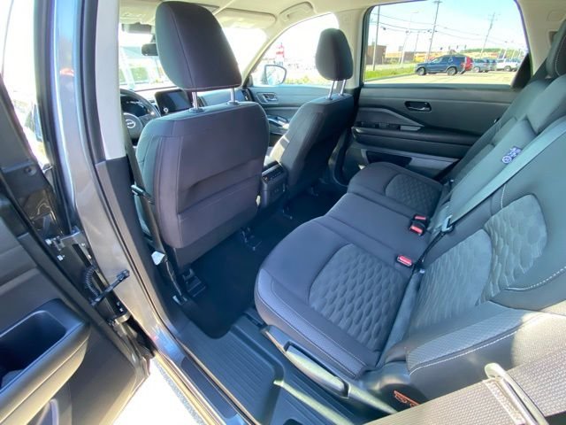Used 2023 Gray Nissan SV image 25