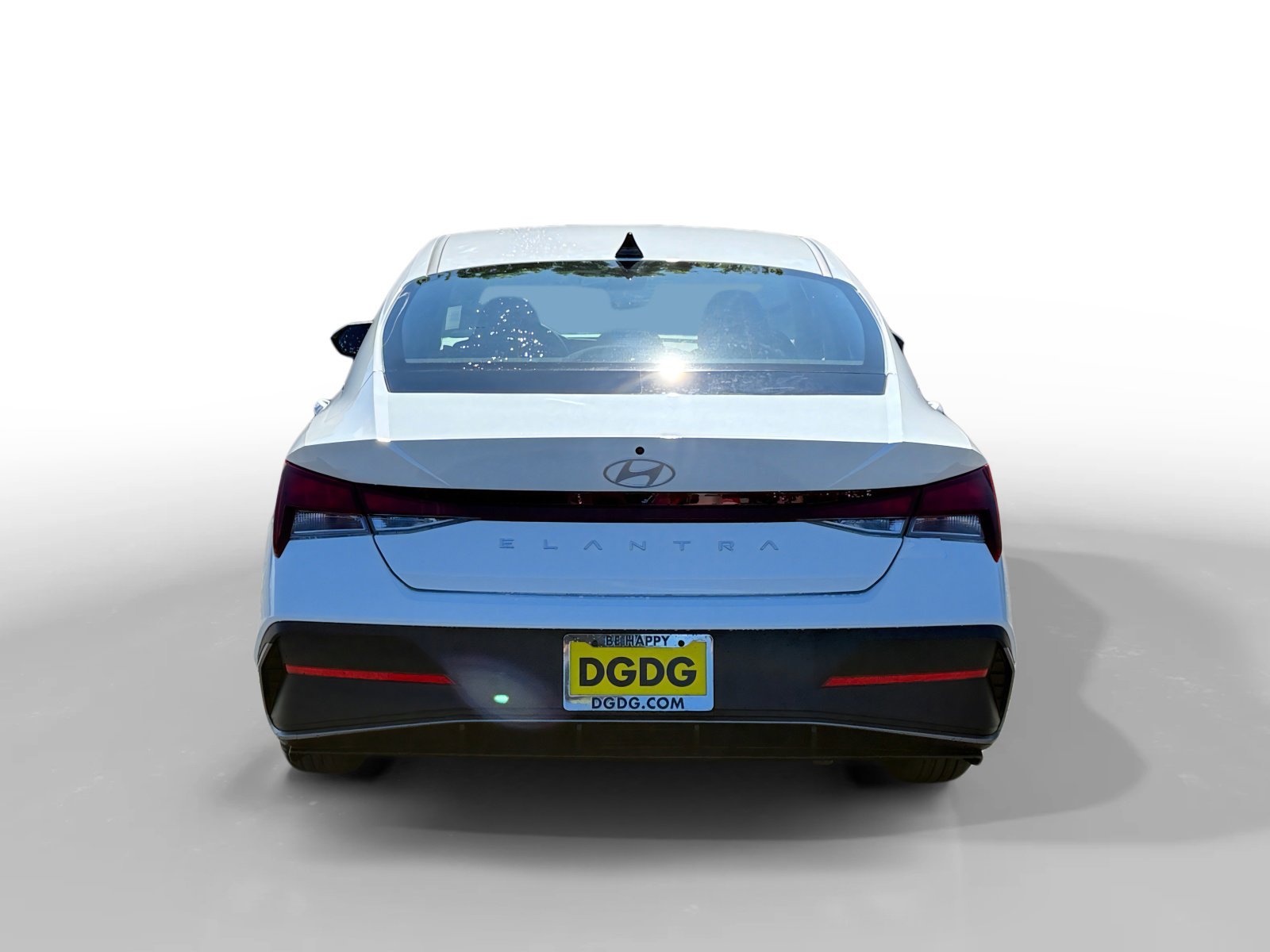 New 2026 Serenity White Hyundai SE image 4