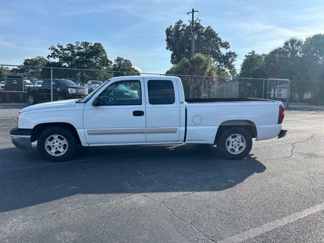 Used 2004 White Chevrolet LS image 2