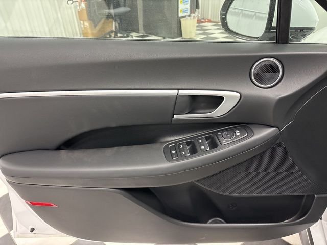 Certified Used 2026 White Hyundai SEL Sport image 8