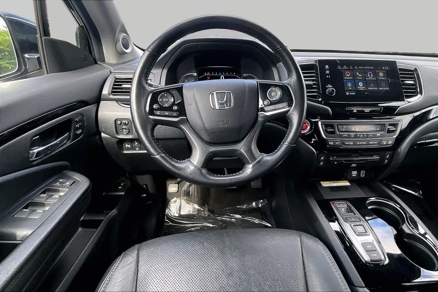 Used 2022 Crystal Black Pearl Honda Elite image 6