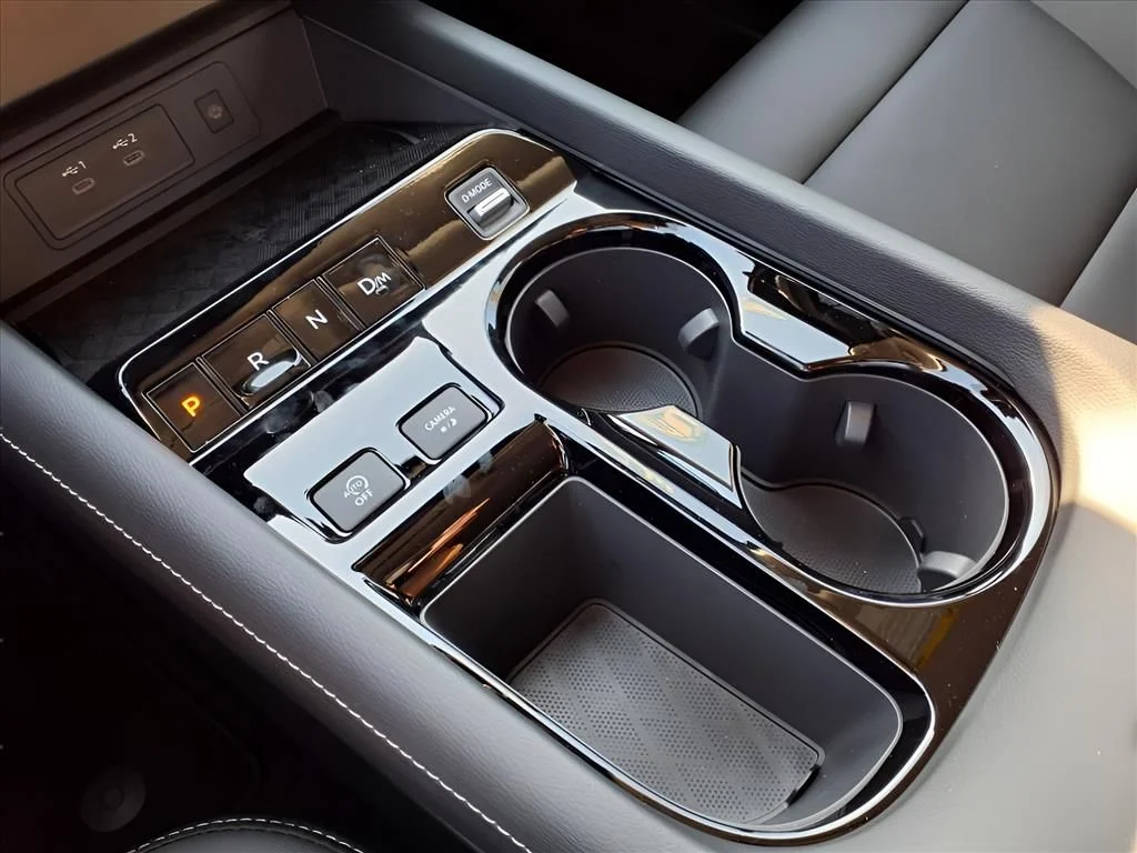 2025 Nissan Murano SV - Photo 20