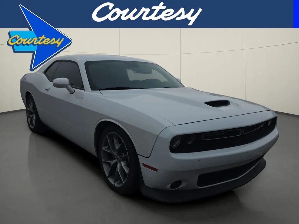 2022 Dodge Challenger GT Auto's photo