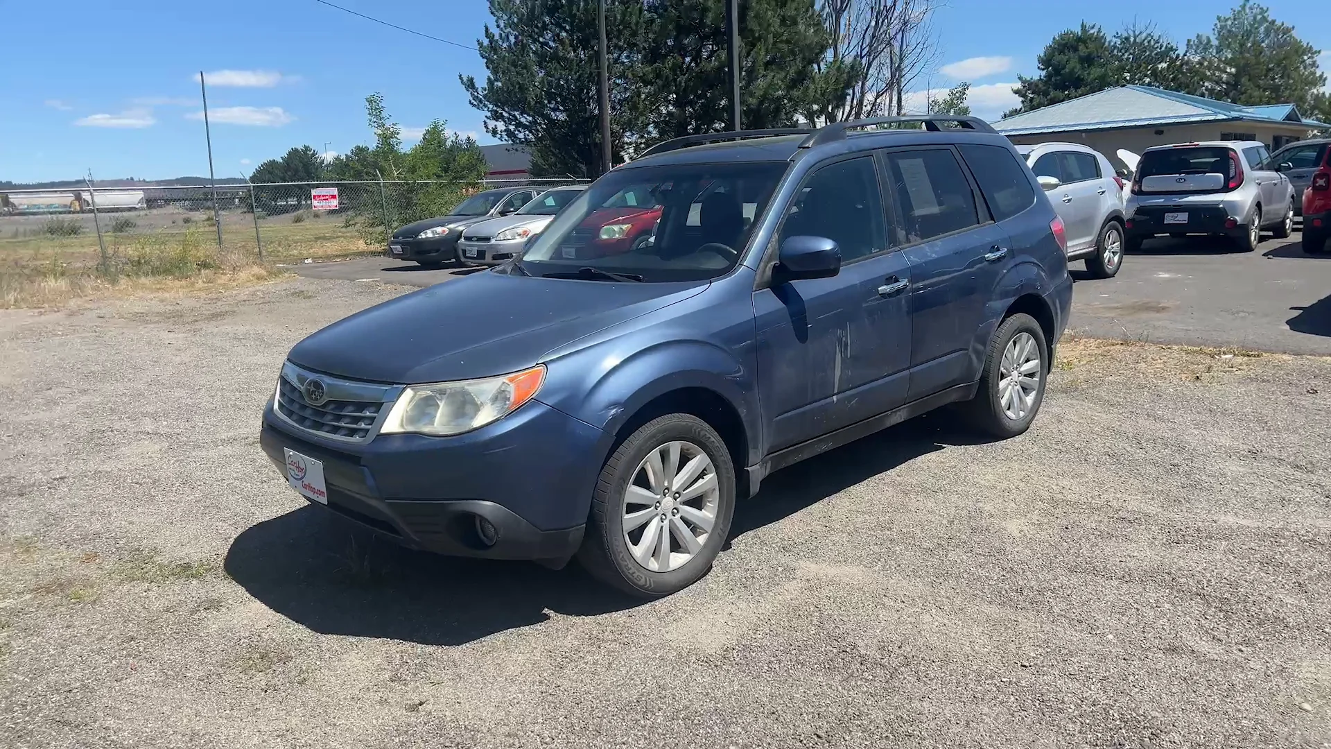 Used 2012 Gray Subaru  image 1