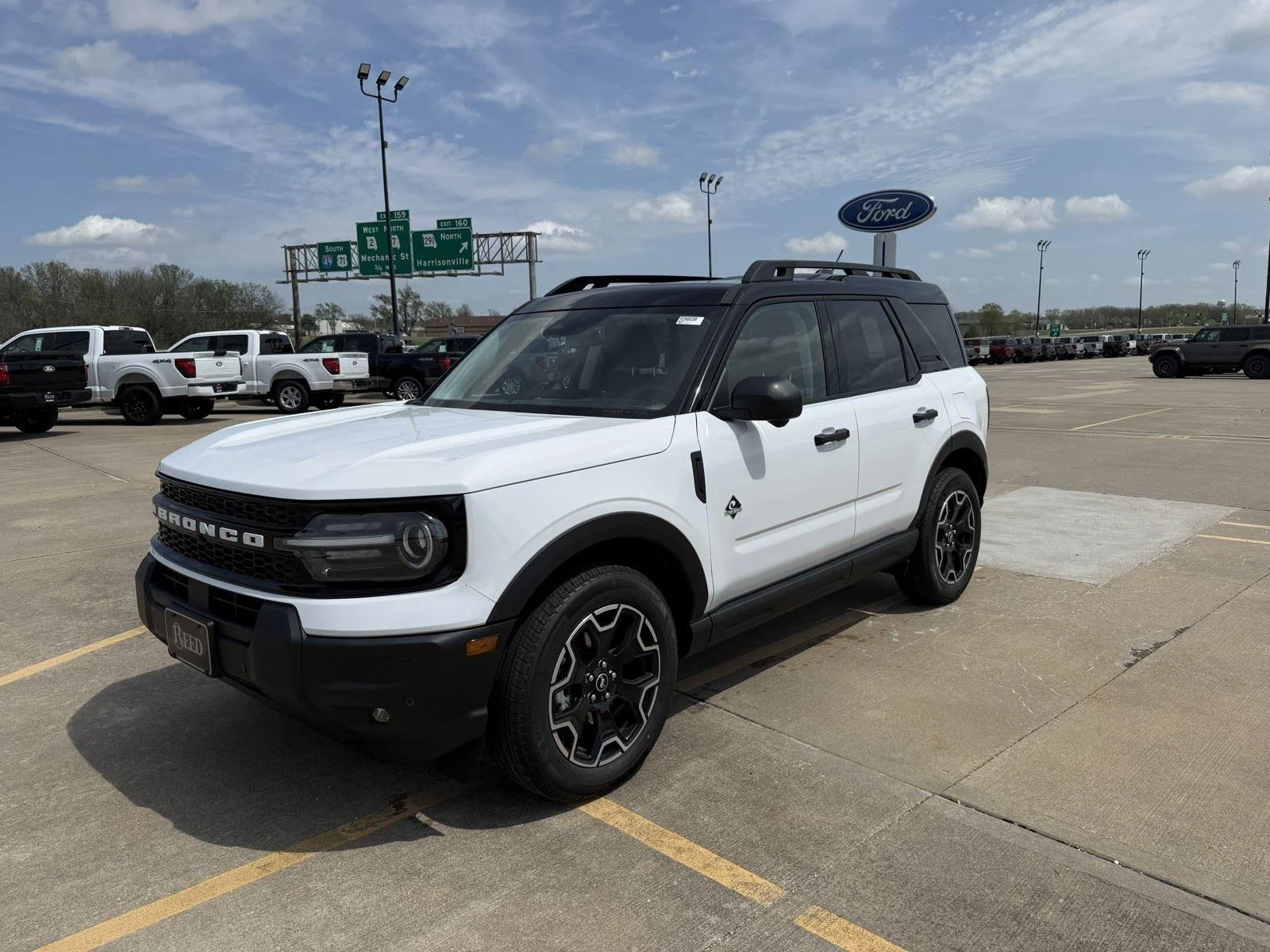 New 2026 Oxford White Ford Outer Banks® image 4