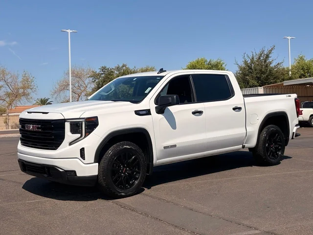 2024 GMC Sierra 1500 Elevation