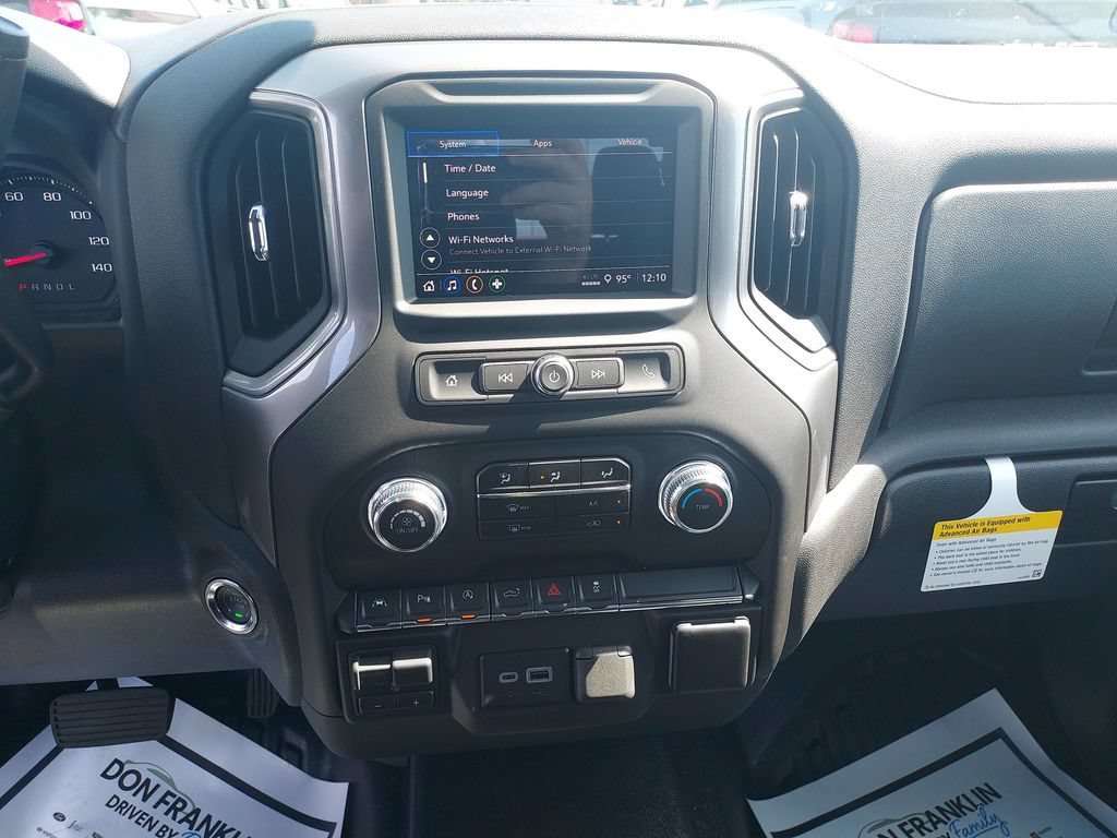 New 2026 Summit White GMC Pro image 21