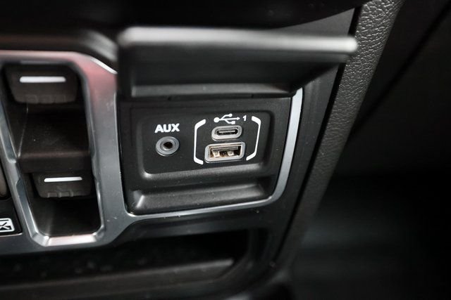 2021 Jeep Gladiator WILLYS - Photo 34