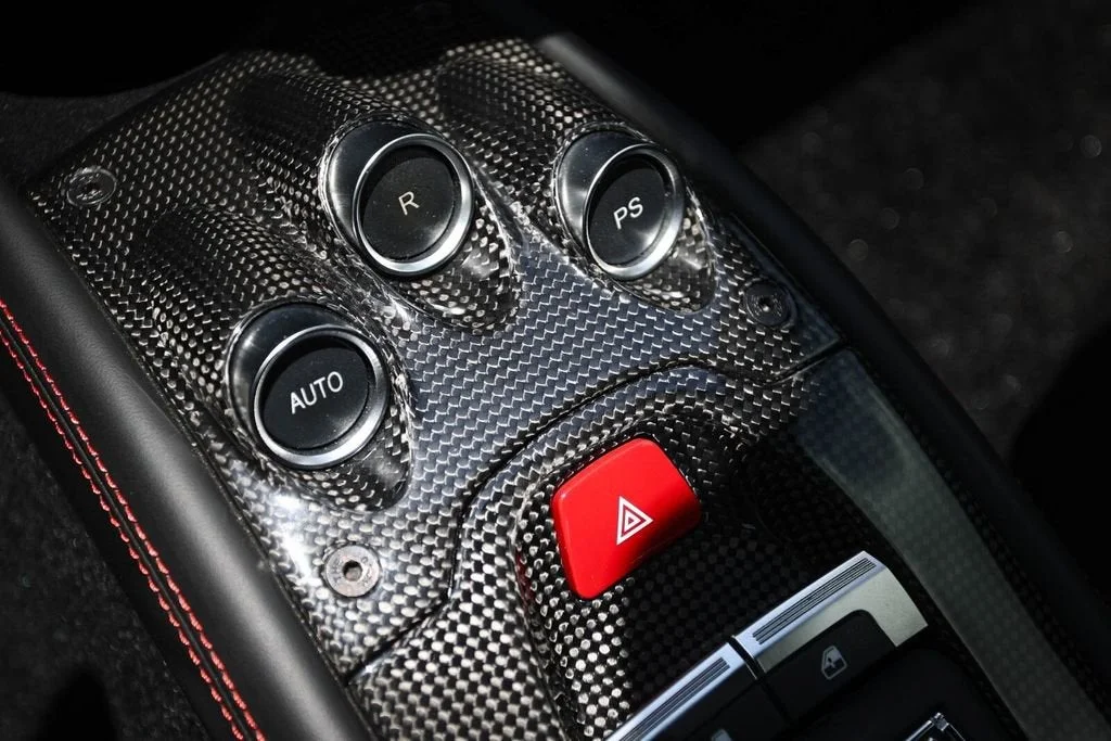 Certified Used 2011 Nero Daytona Ferrari Base image 35