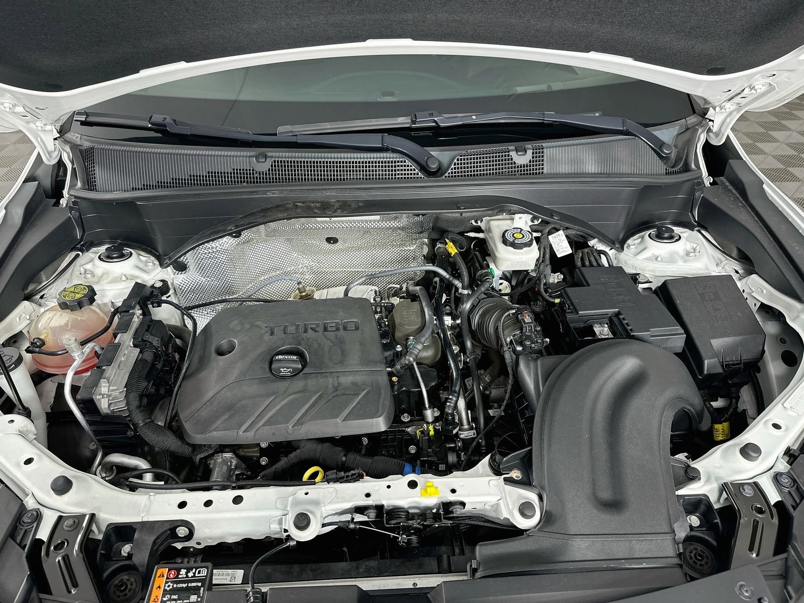 Used 2023 Summit White Chevrolet LT image 30