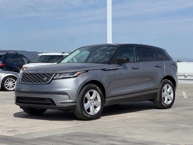 Used 2023 Eiger Gray Metallic Land Rover S image 4