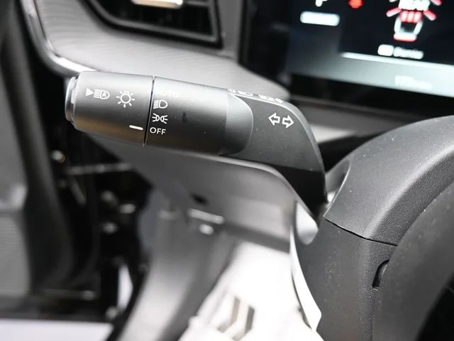 Used 2025 Black Nissan SR image 18