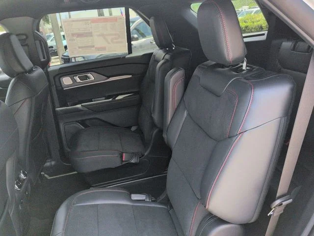 New 2026 Star White Metallic Tri-Coat Ford ST image 14